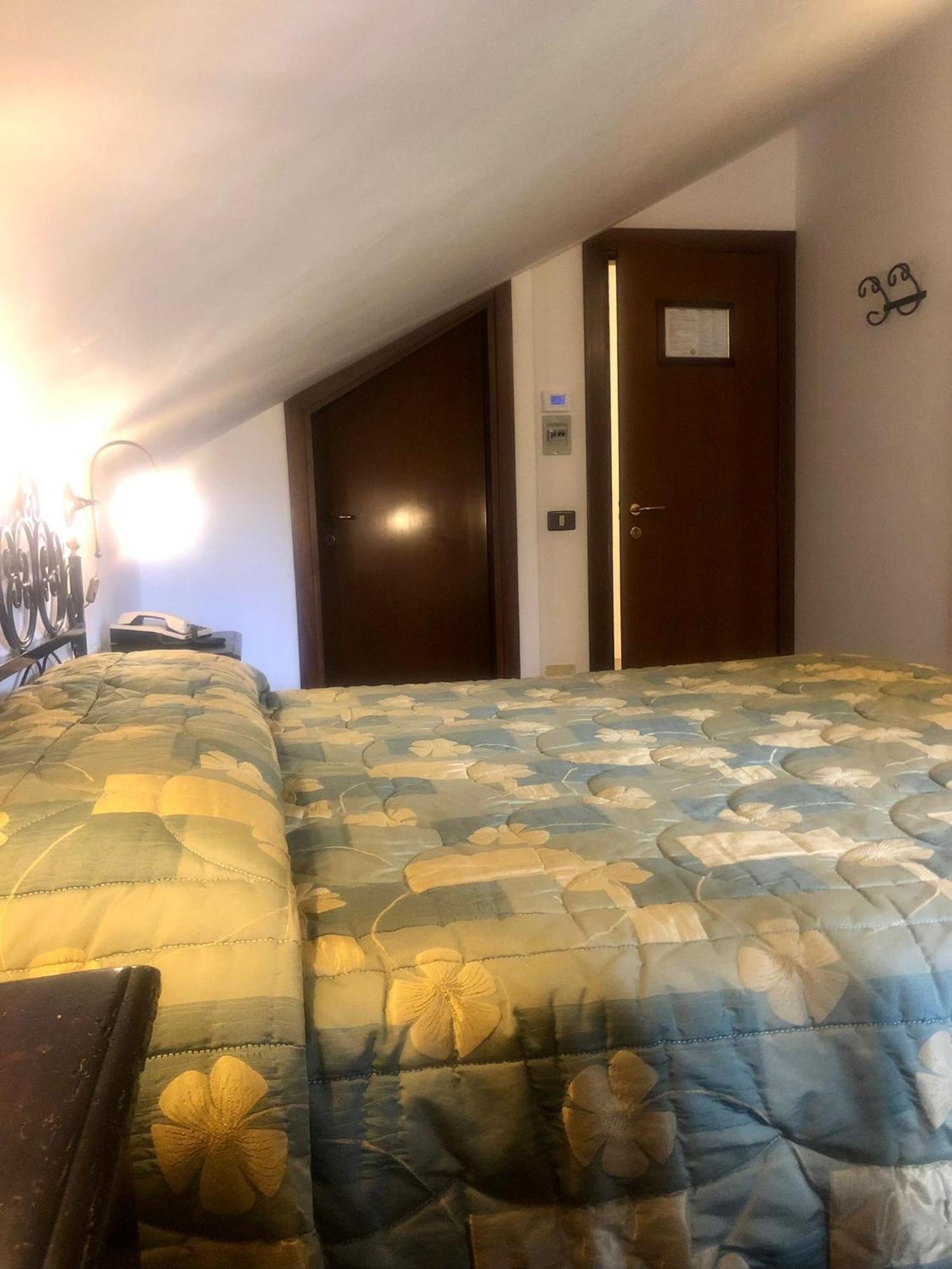 Hotel Bucaneve Pescasseroli Eksteriør billede